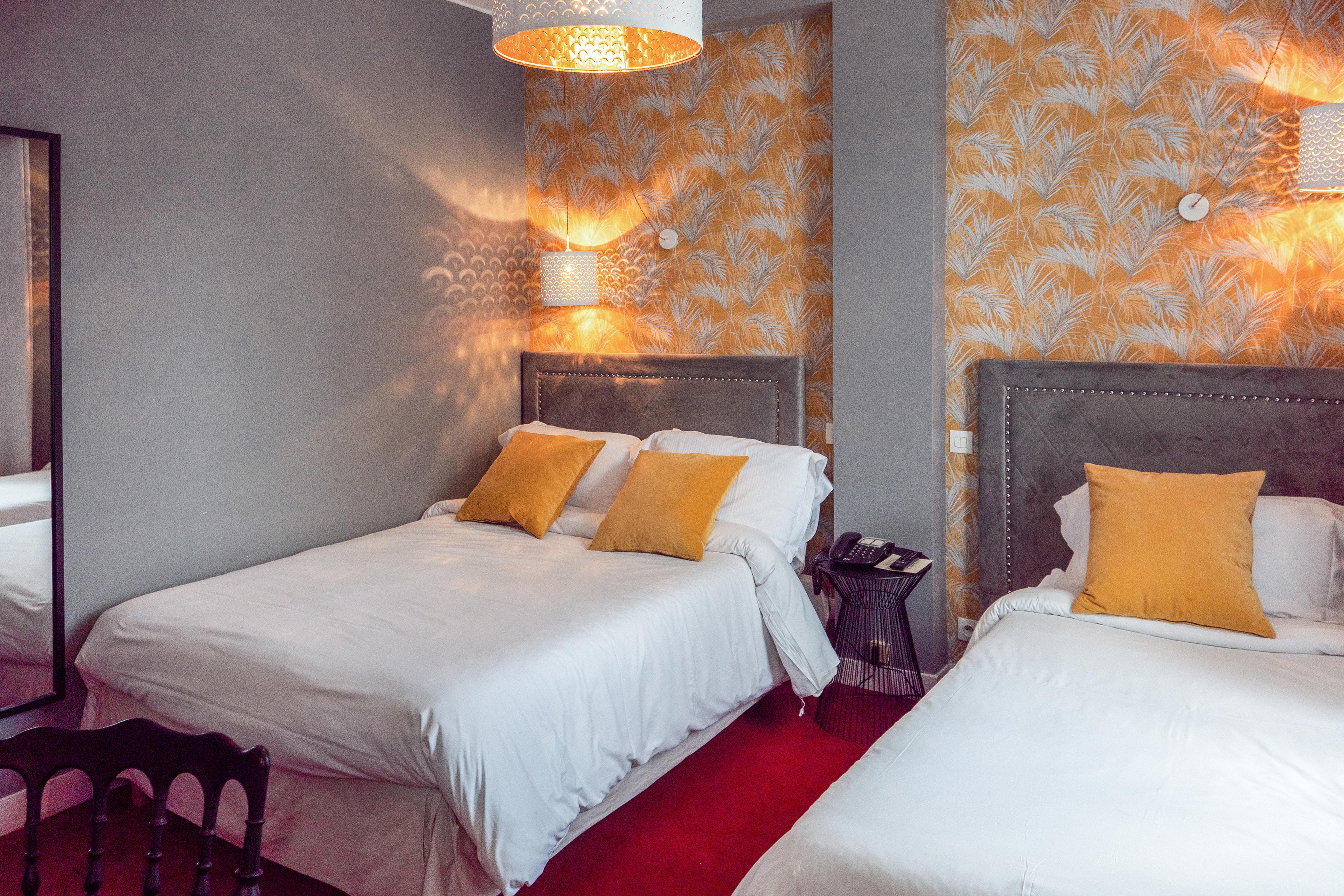 Le Boeuf Couronne - Hotel & Restaurant Chartres- Logis Hotels Dış mekan fotoğraf