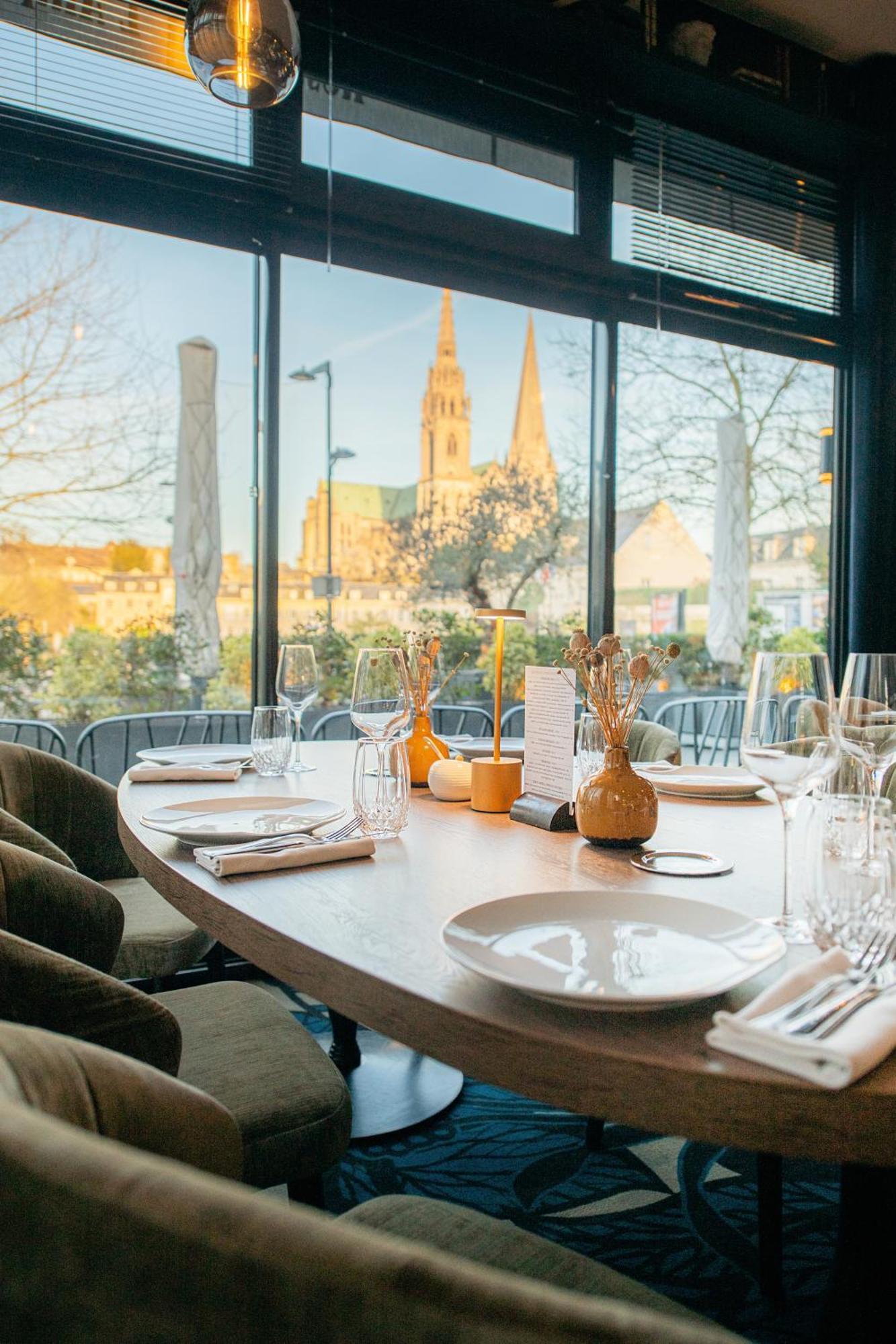 Le Boeuf Couronne - Hotel & Restaurant Chartres- Logis Hotels Dış mekan fotoğraf